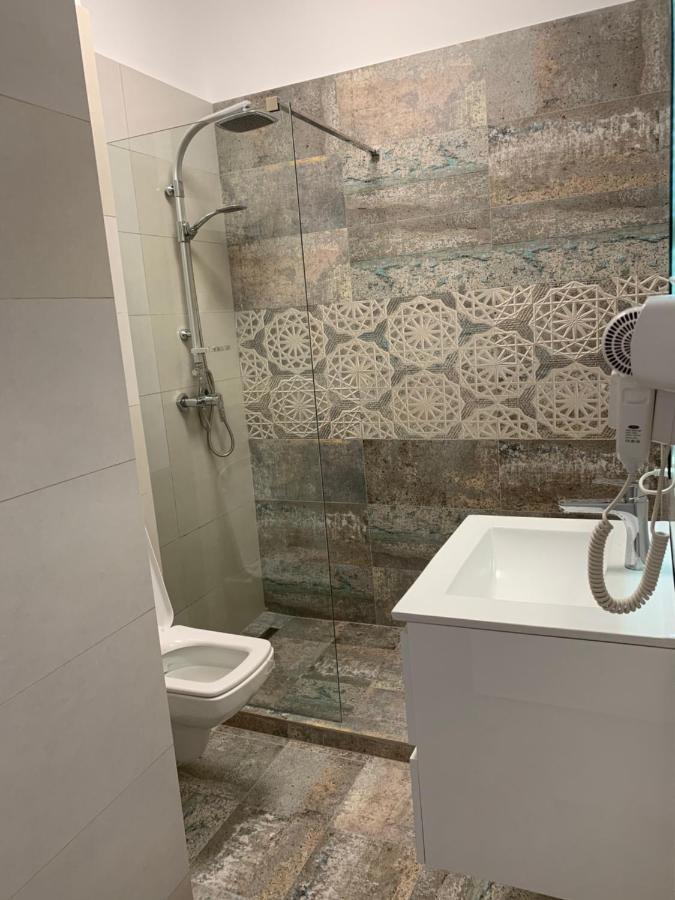 Aparthotel Apartament Alexandra Mamaja Zewnętrze zdjęcie
